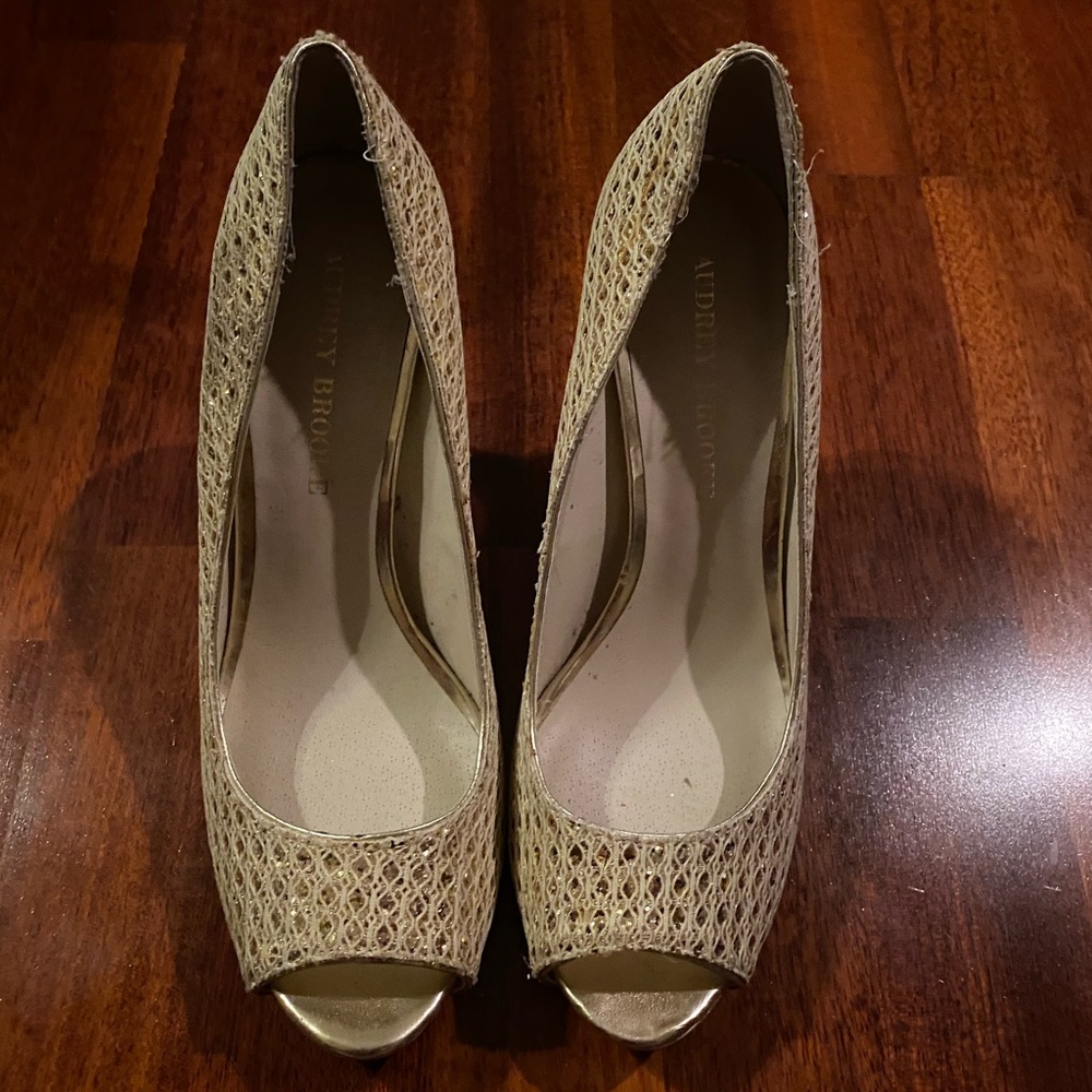 Audrey Brooke gold pumps
